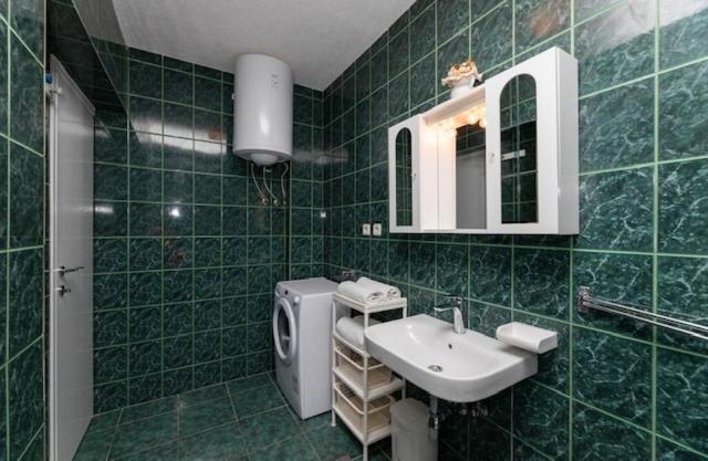 Apartment in Supetar with sea view terrace air conditioning W-LAN 3553-1 - image 48