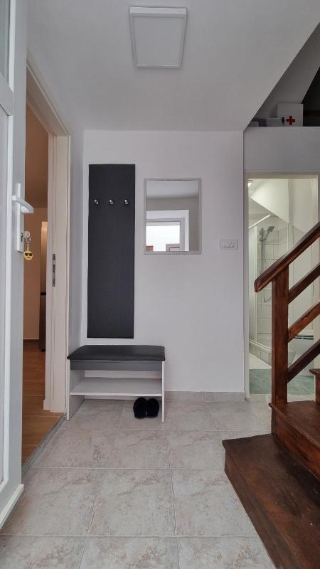 Old Town House with parking & game room - image 29