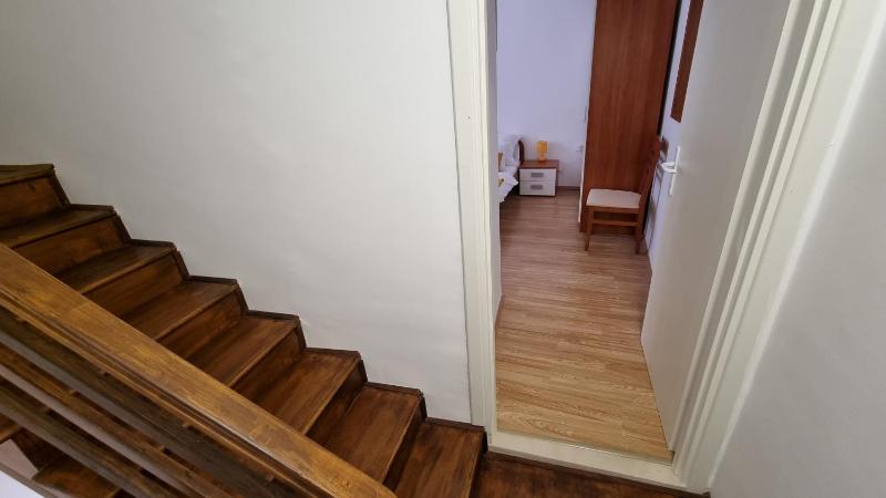 Old Town House with parking & game room - image 19