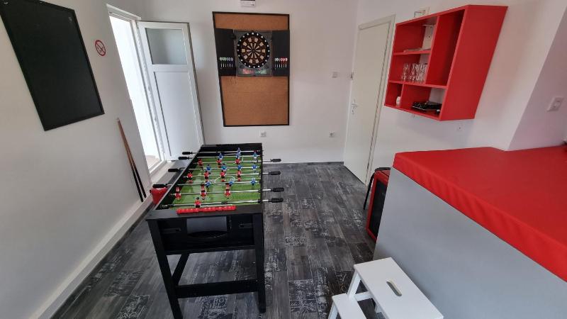 Old Town House with parking & game room - image 26
