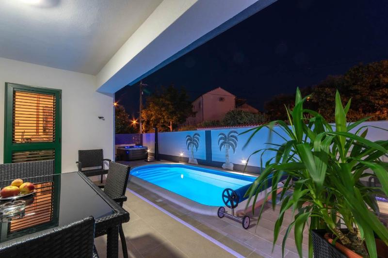 Apartment in Supetar with sea view balcony air conditioning W-LAN 3553-2 - image 7
