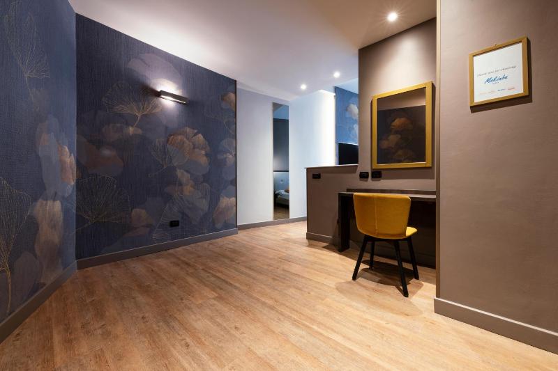 Double or Twin Room image 3