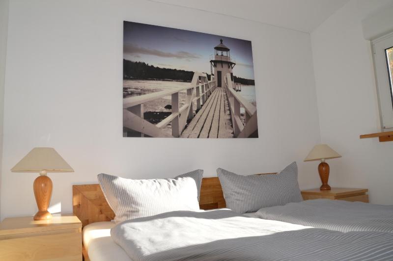 Two-Bedroom House image 4