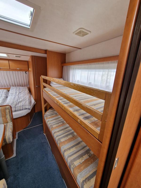 Caravan image 4