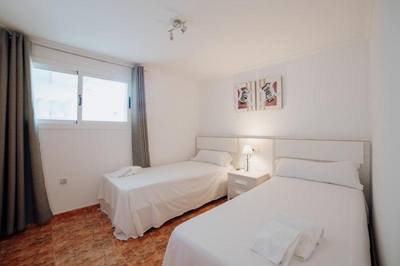 Villa Benicuco 24 - PlusHolidays - image 12