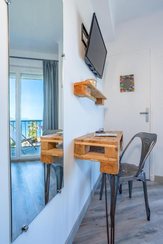 Hôtel Almanarre Plage - Hôtel Eco-Responsable face à la mer - image 33