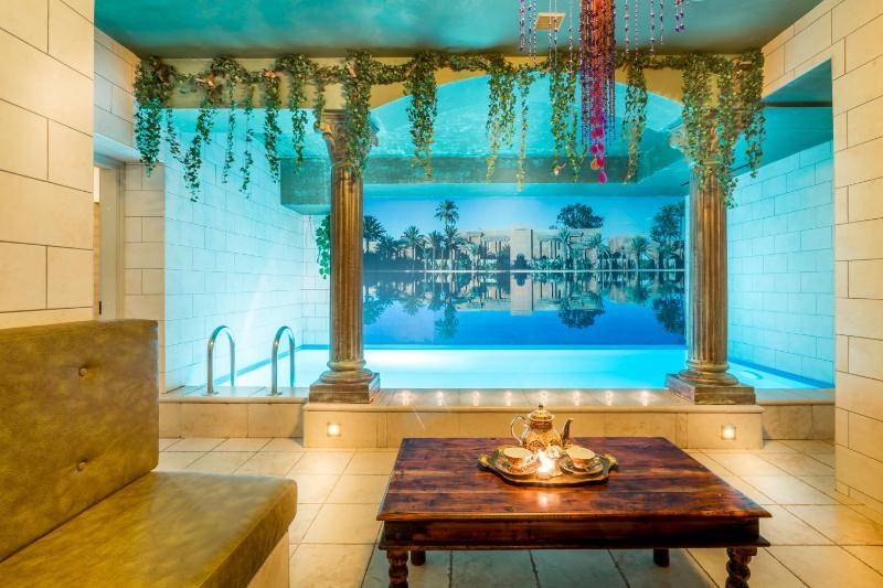 King Room with Private Spa Access for 1 hour image 4