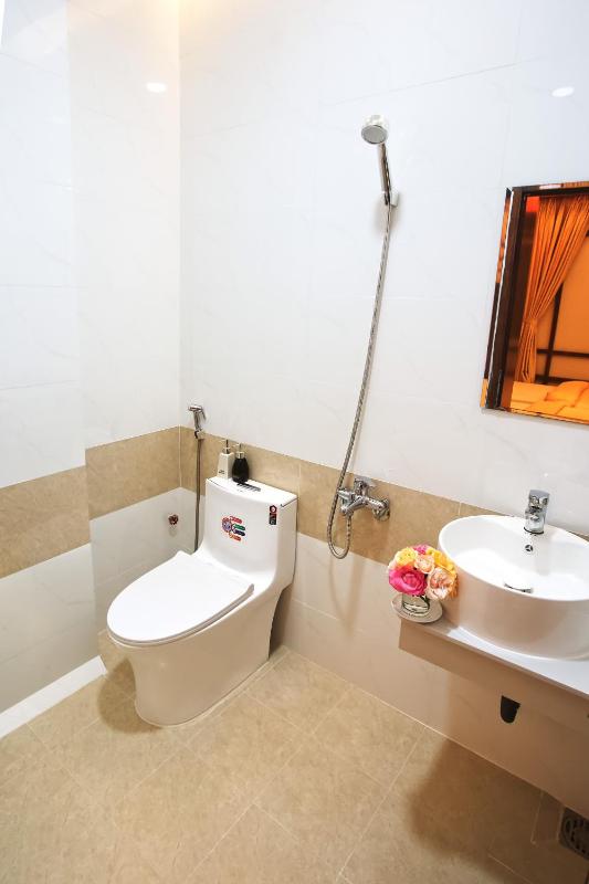 Free Style Hotel Dalat - image 2