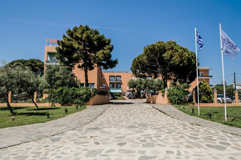 Thalassa Apart Hotel - image 1