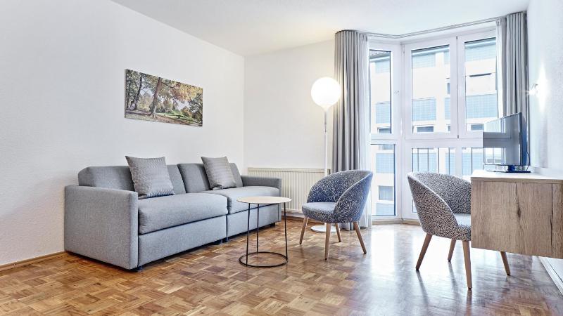 One-Bedroom Apartment image 1