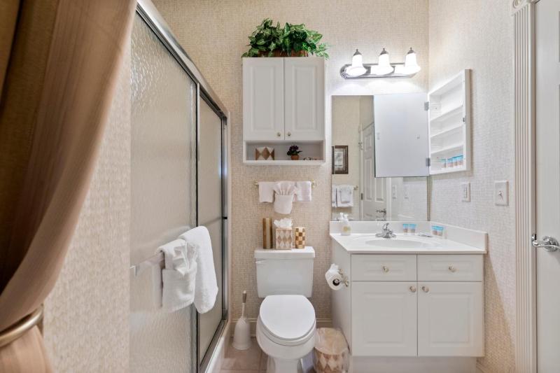 Stunning 3BR Condo Magnolia Point - image 16
