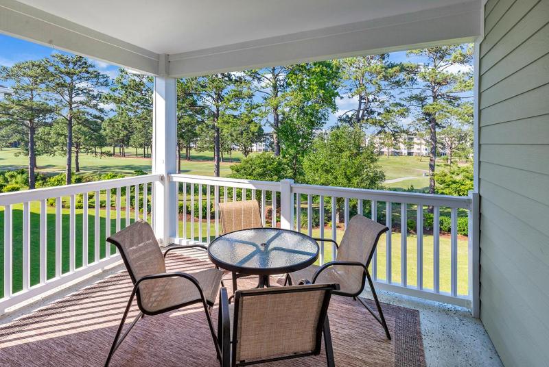Stunning 3BR Condo Magnolia Point - image 12