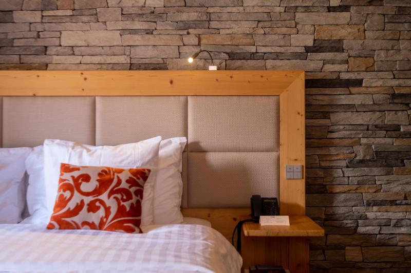 Junior Suite with Balcony  image 3