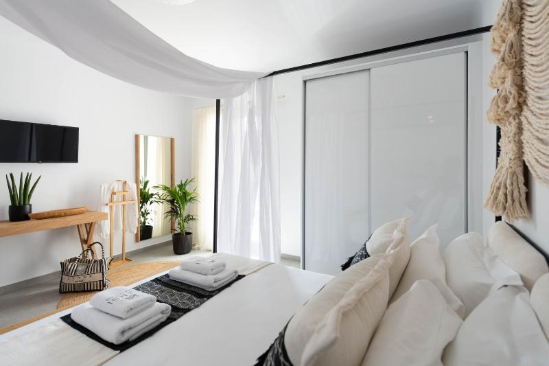 Sersi Paros Villas & Suites-Member of My Villas Hospitality - image 41