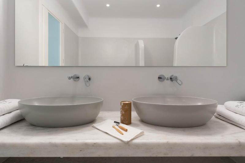 Sersi Paros Villas & Suites-Member of My Villas Hospitality - image 12