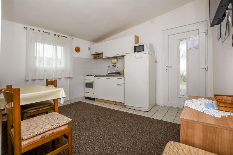 Apartment Kucinic - image 7