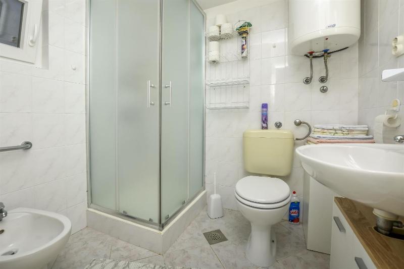 Apartment Kucinic - image 6