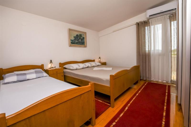 Apartment Kucinic - image 11