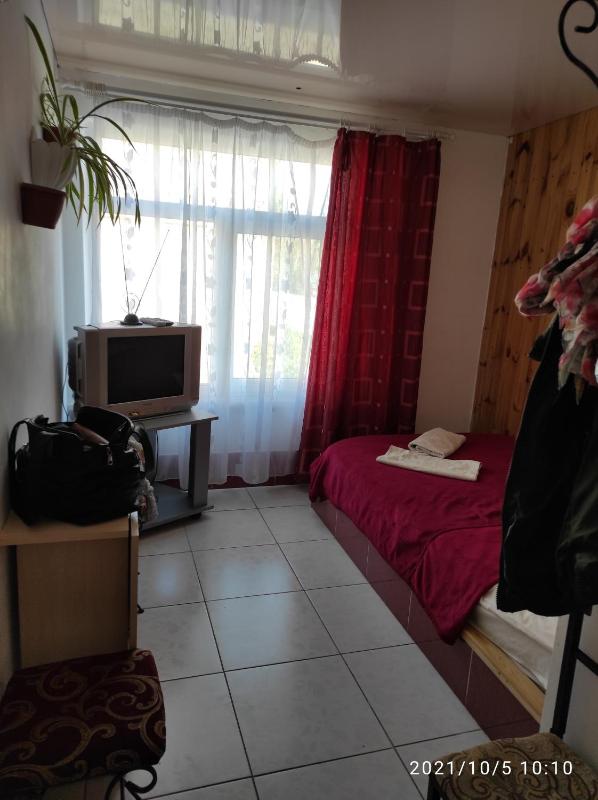 Budget Double Room image 2