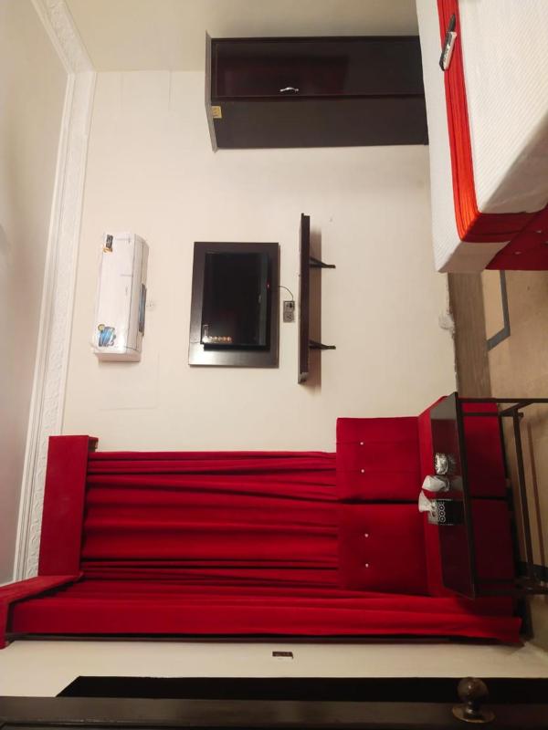 Large Twin Room image 4