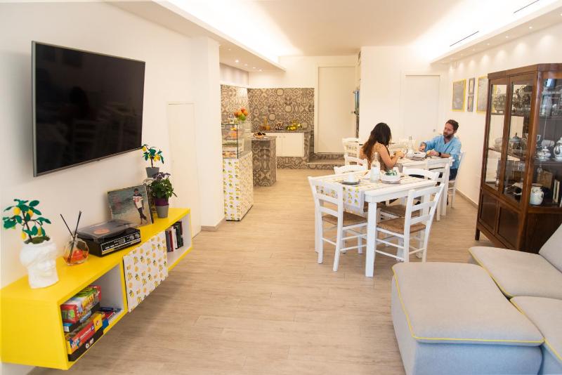 ON' MICHELE GUEST HOUSE - image 10