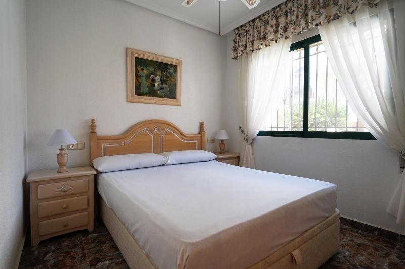Espanhouse Playa Townhouse in La Zenia close to the beach - image 43