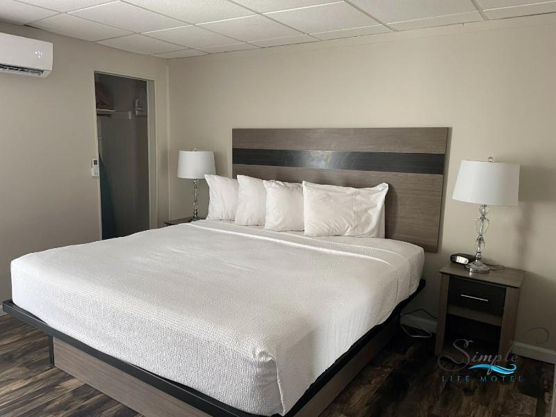 Simple Life Motel - image 25