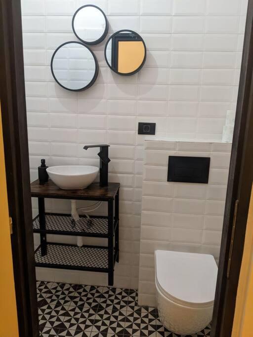 The Industrique Home - 3 Bedroom Apartment - image 34