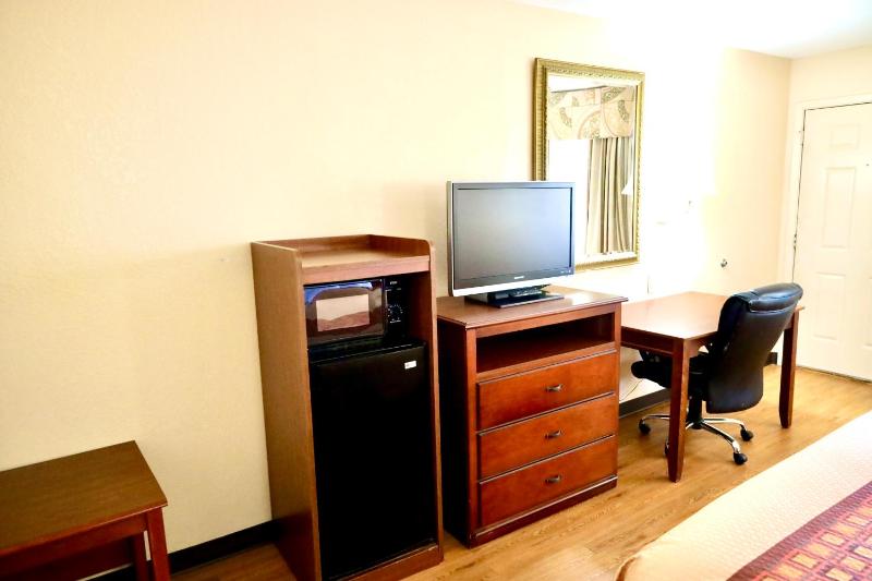 King Room image 3