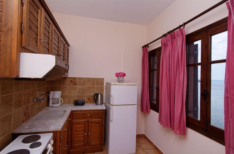 Apartment with Sea View 4 image 2