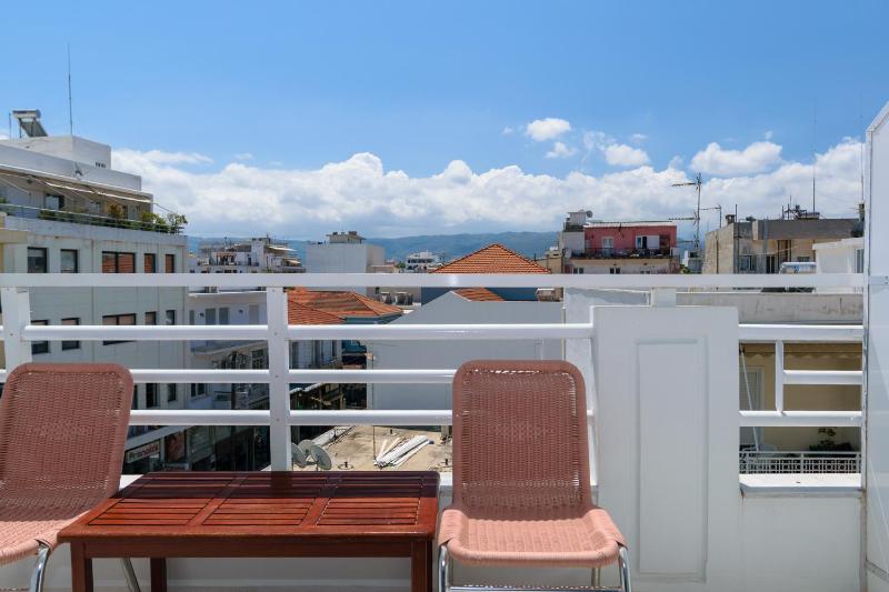 Double Room with a double bed image 4