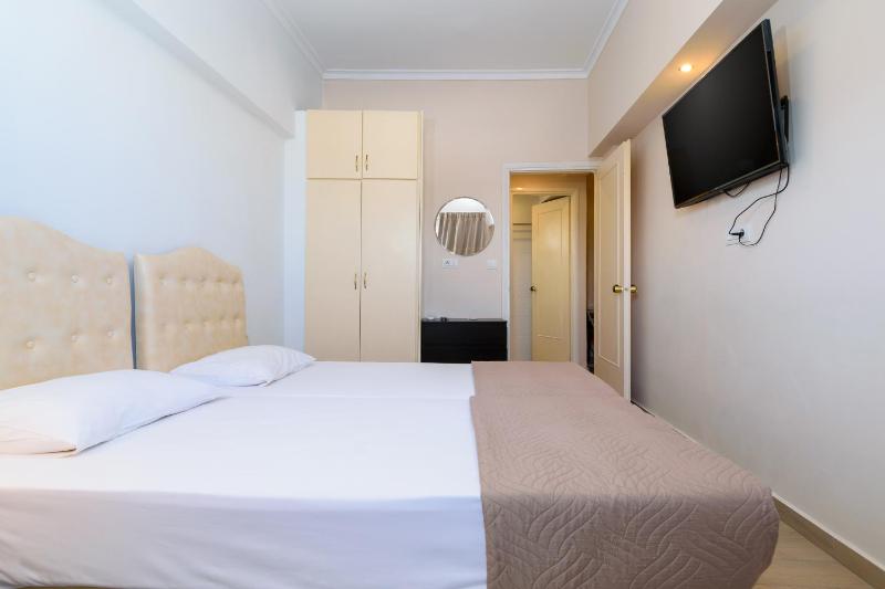 Archontiki City Hotel - image 28