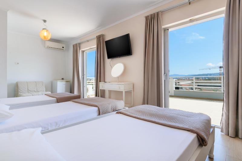Archontiki City Hotel - image 10