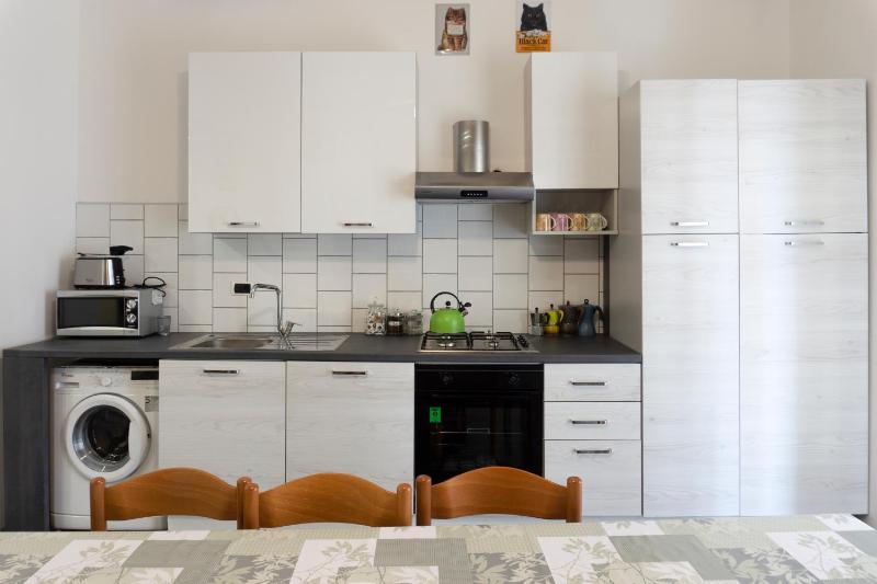 Re Lear - 4 bedrooms Apartment - image 7