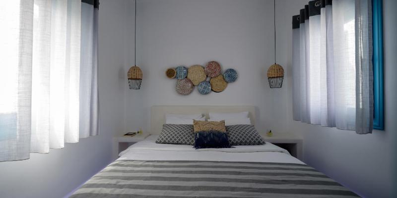 Two-Bedroom Suite with Heated Plunge Pool and Caldera View - Split Level  image 3