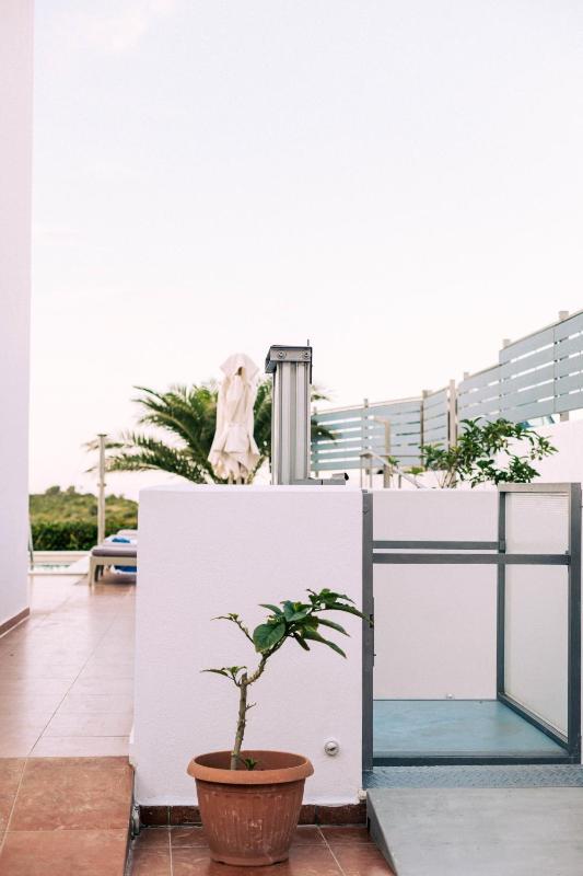 Aries Villas - image 9