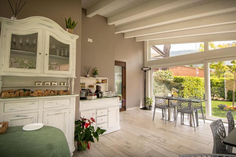 Beautiful Assisi Suite - image 4