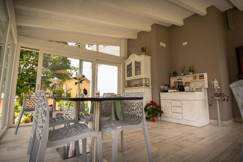 Beautiful Assisi Suite - image 38