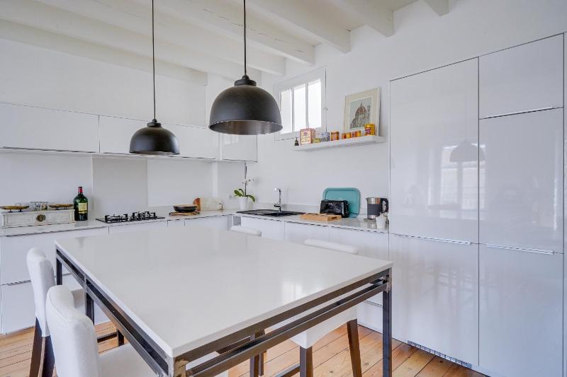 LE HUGUE UP - Bel appartement en plein coeur de Bordeaux - image 8