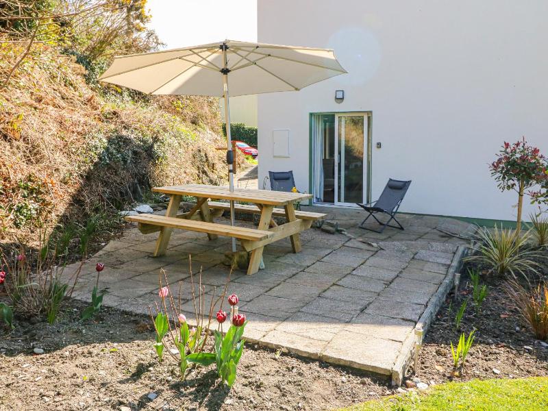 1 Closheen Lane - image 10