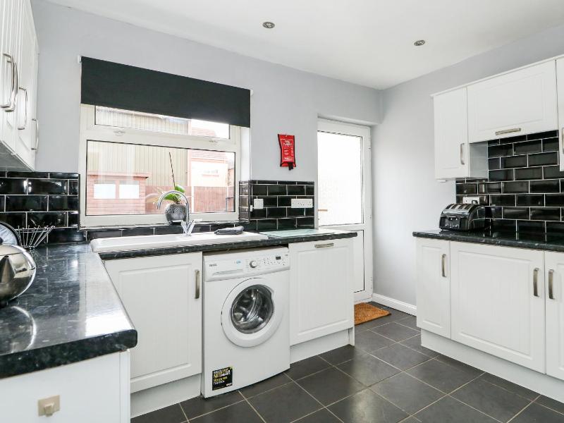 Rose Cottage - image 6