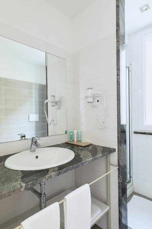 Two-Bedroom Apartment image 4