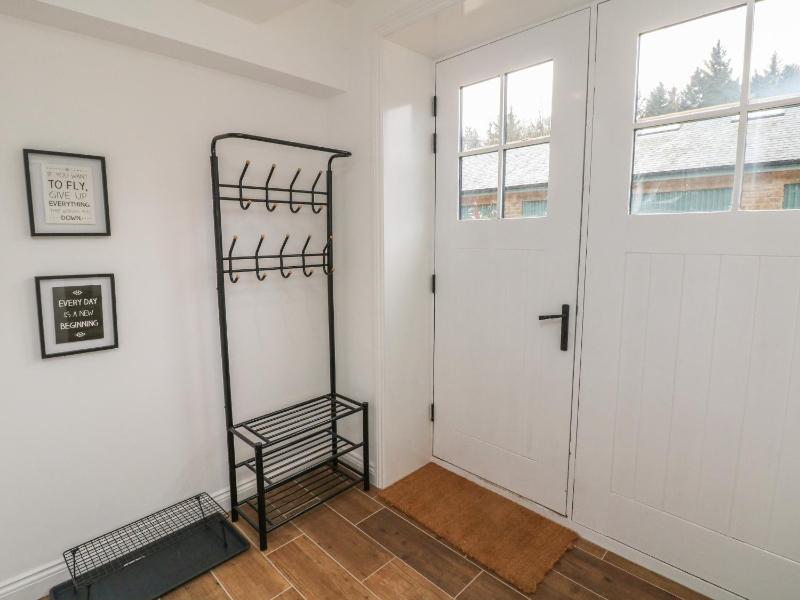 Willow Cottage - image 28
