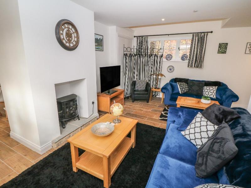 Willow Cottage - image 24