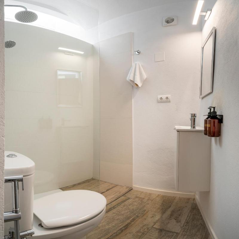 Alta House Apartments 3 Calas - image 31