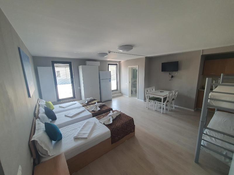 Aparthotel Nevada - Apartamente - image 40