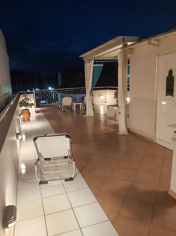 Apartment with Sea View image 4