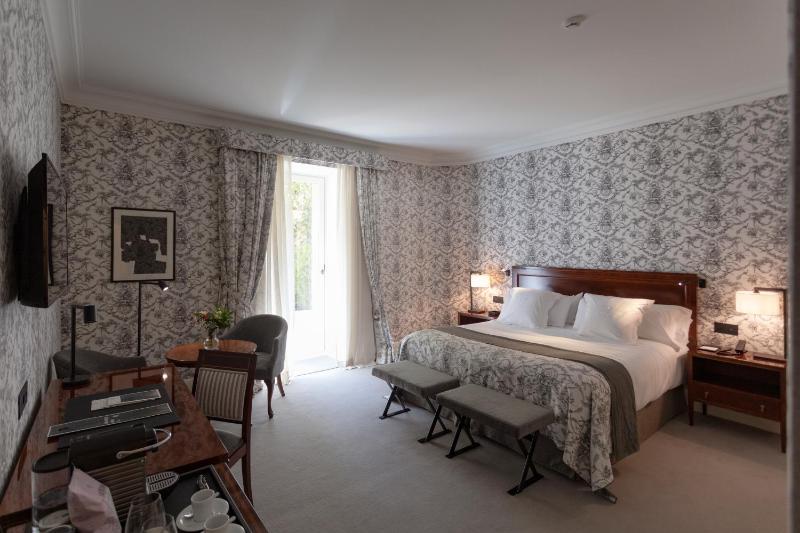 Double or Twin Room image 1