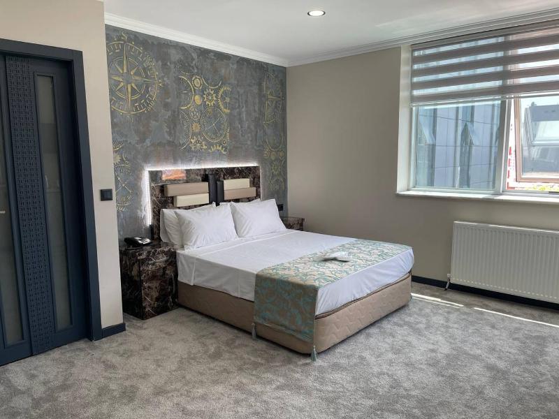 Deluxe Room image 4