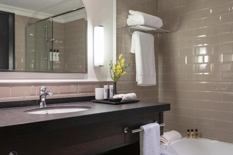 Superior Double Room image 2